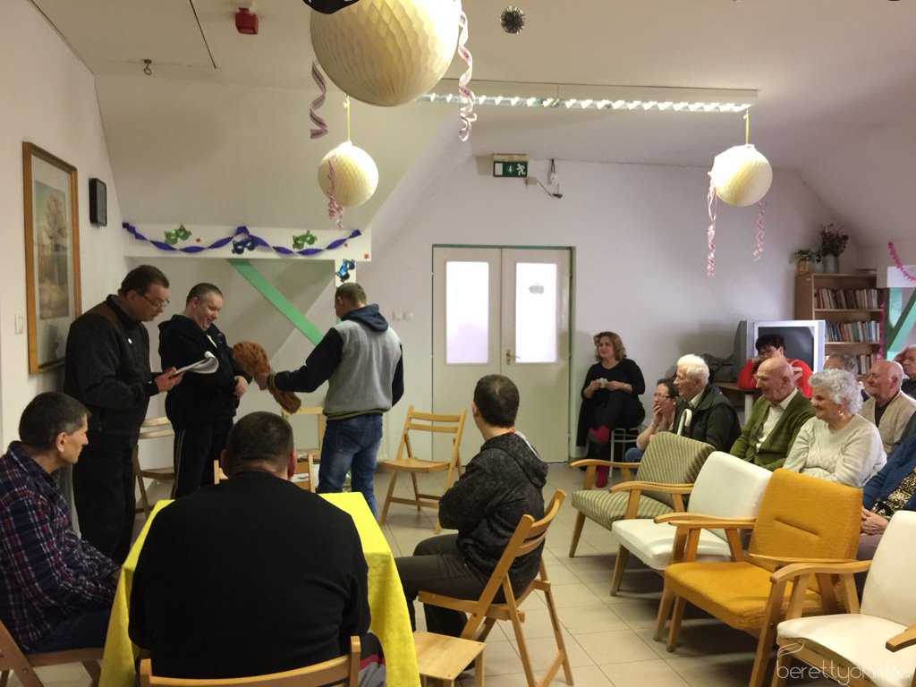 Farsang az idősotthonban 48